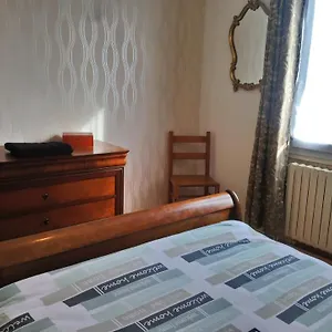  Homestay Au Calme Et Simple, Cuisine A Dispo France
